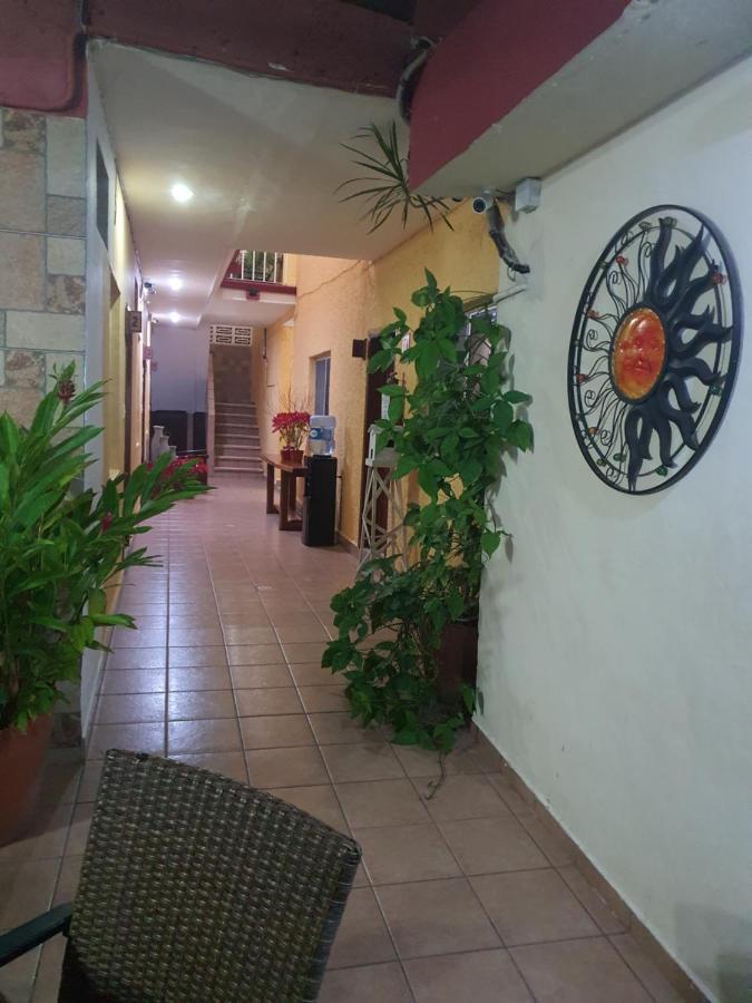 Hotel Posada Marcas Cancun Exterior photo